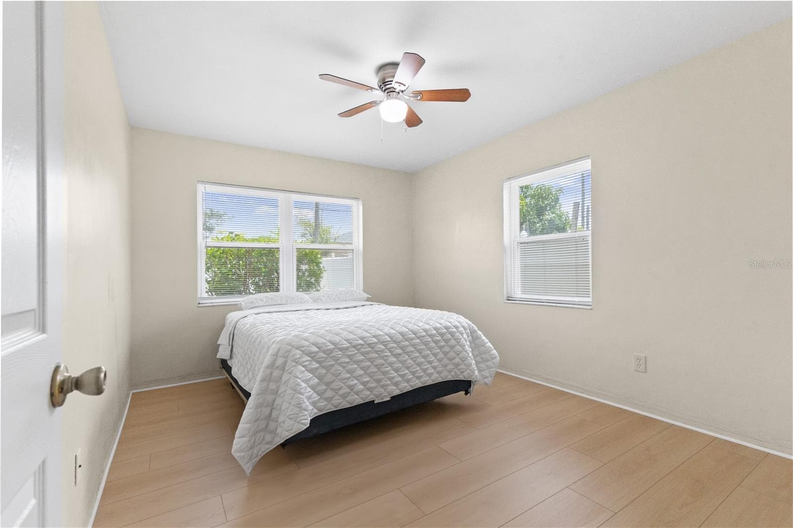 Single Family Residence at 3663 22ND AVE N, ST PETERSBURG, photo 13 of 28