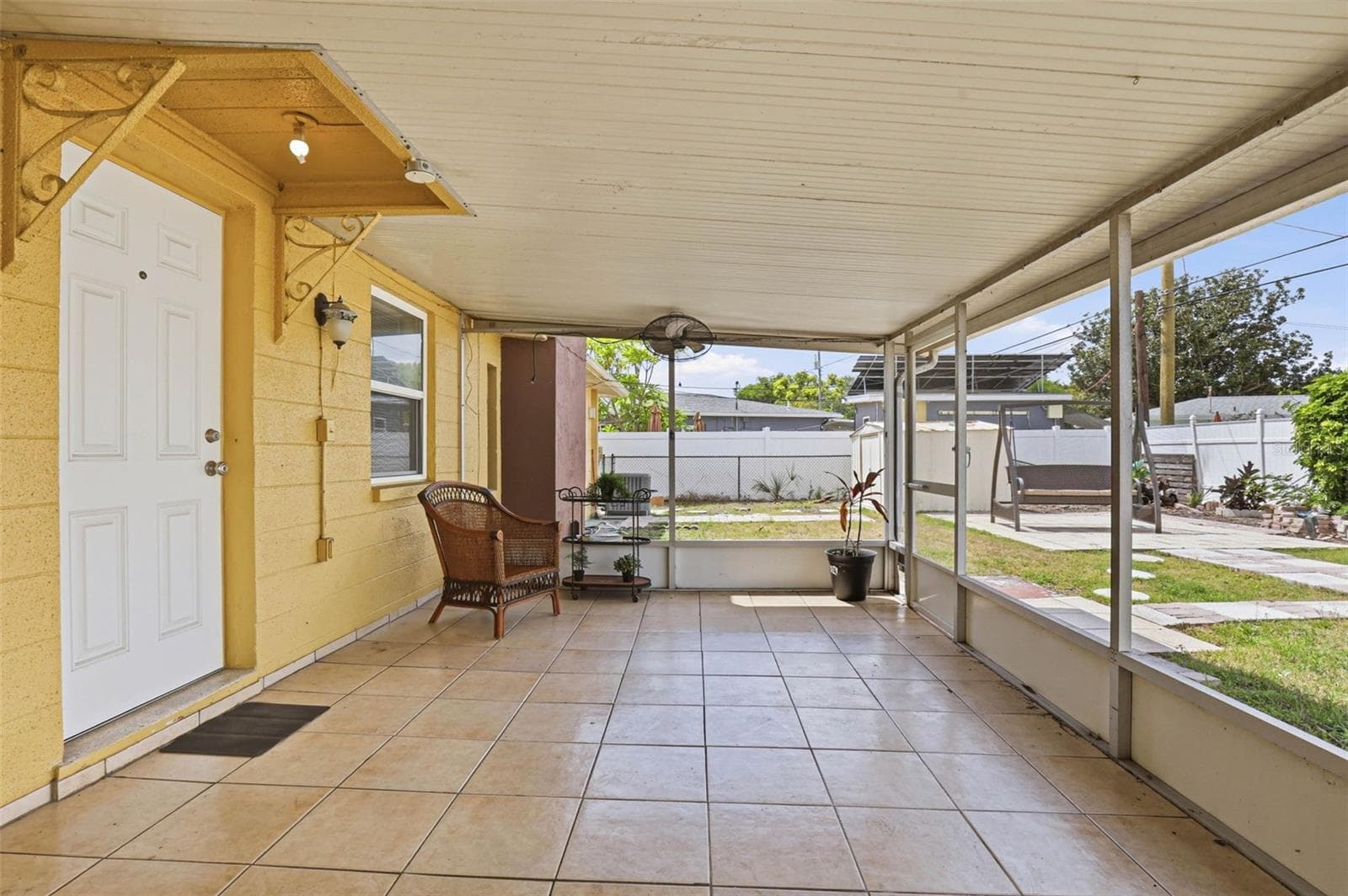 Single Family Residence at 3663 22ND AVE N, ST PETERSBURG, photo 19 of 28