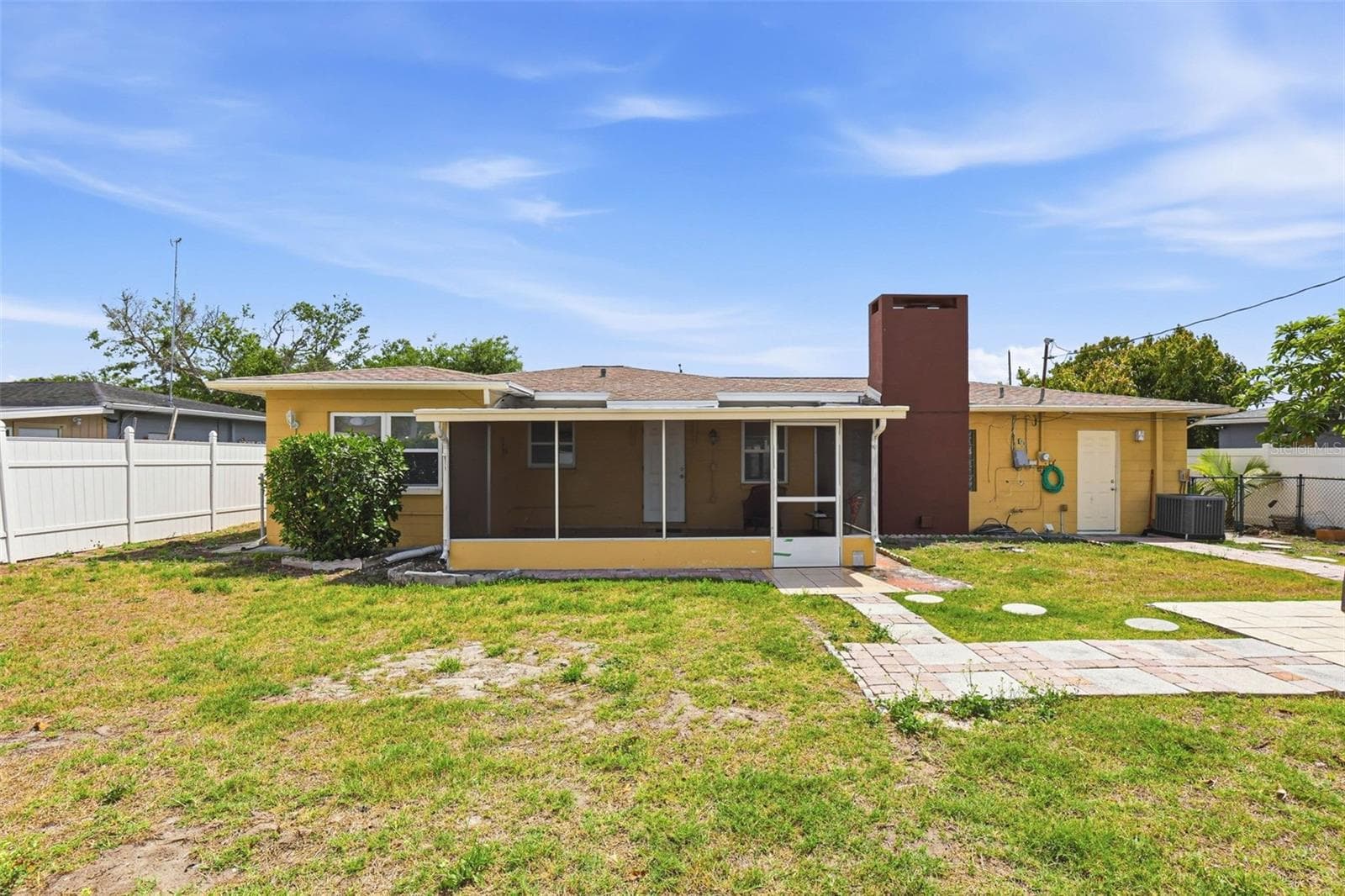 Single Family Residence at 3663 22ND AVE N, ST PETERSBURG, photo 21 of 28