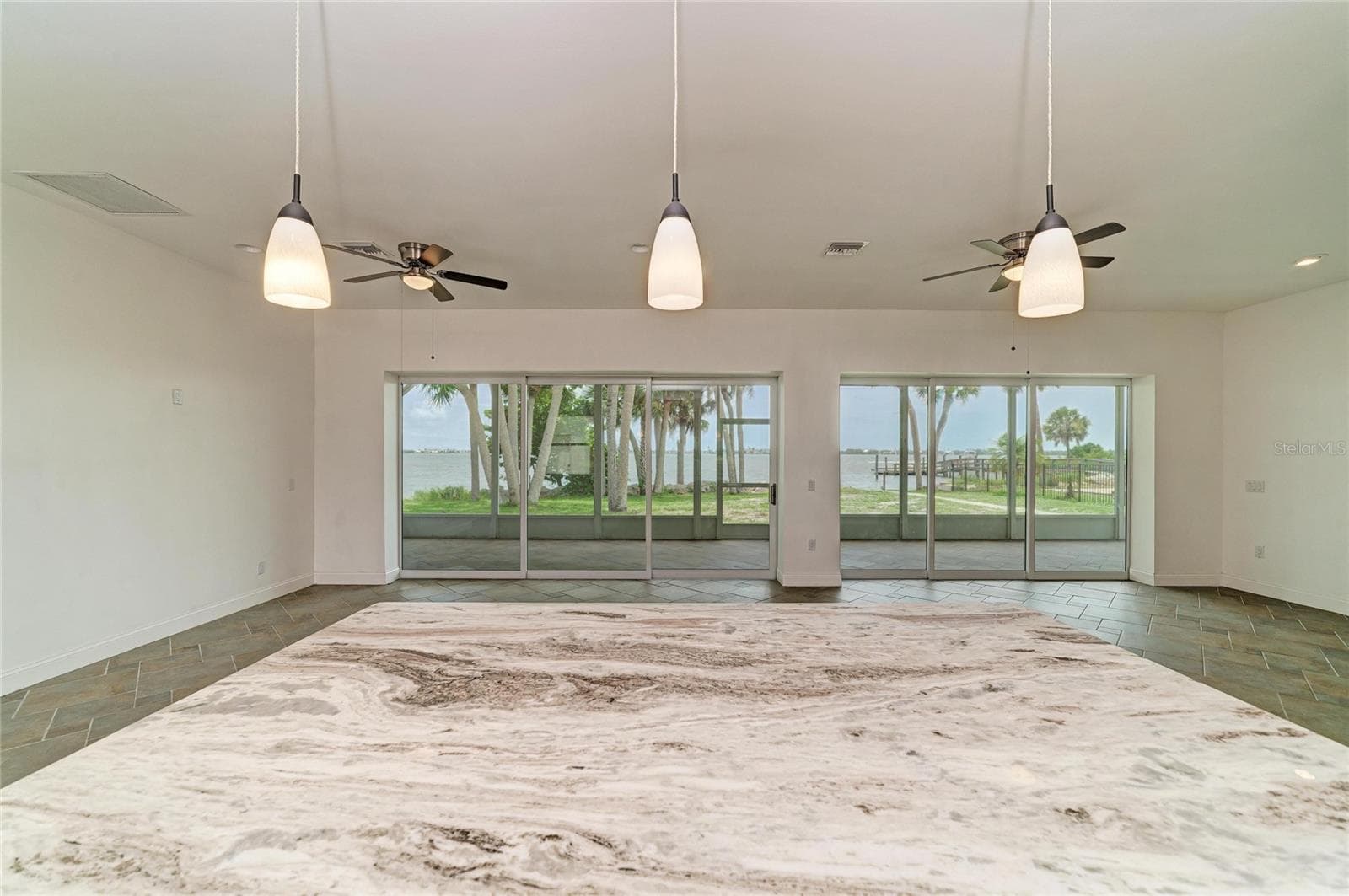 Single Family Residence at 211 BAHIA VISTA DR, ENGLEWOOD, photo 20 of 57