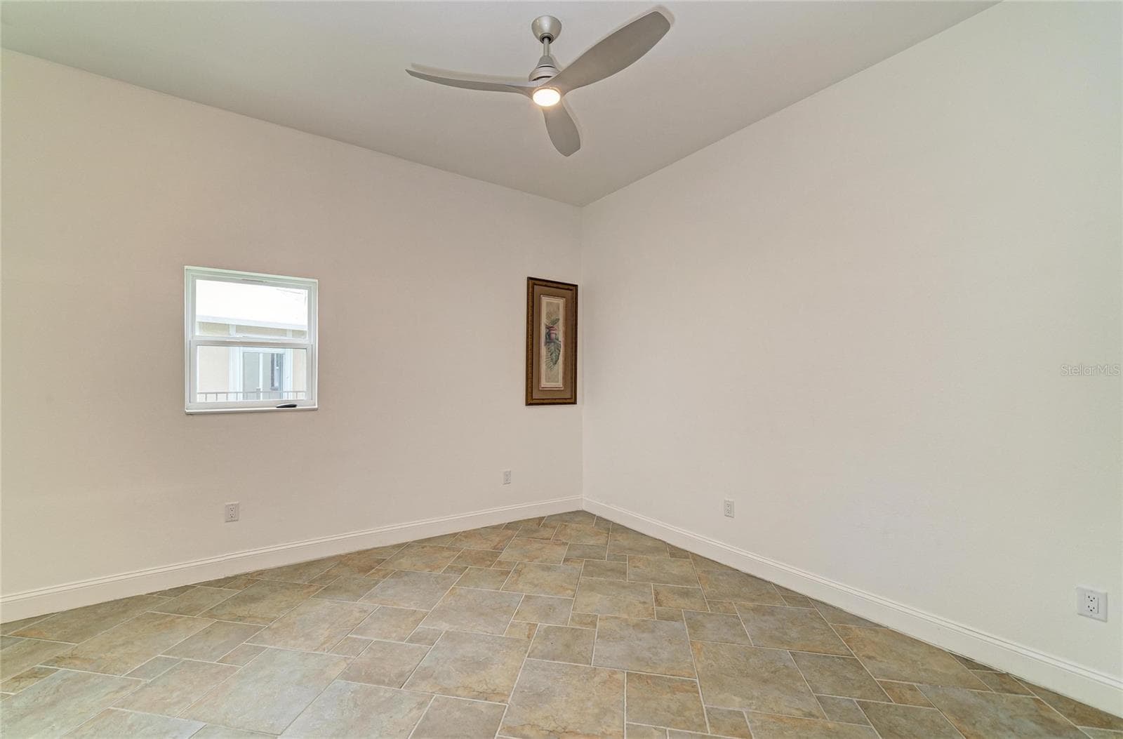 Single Family Residence at 211 BAHIA VISTA DR, ENGLEWOOD, photo 26 of 57