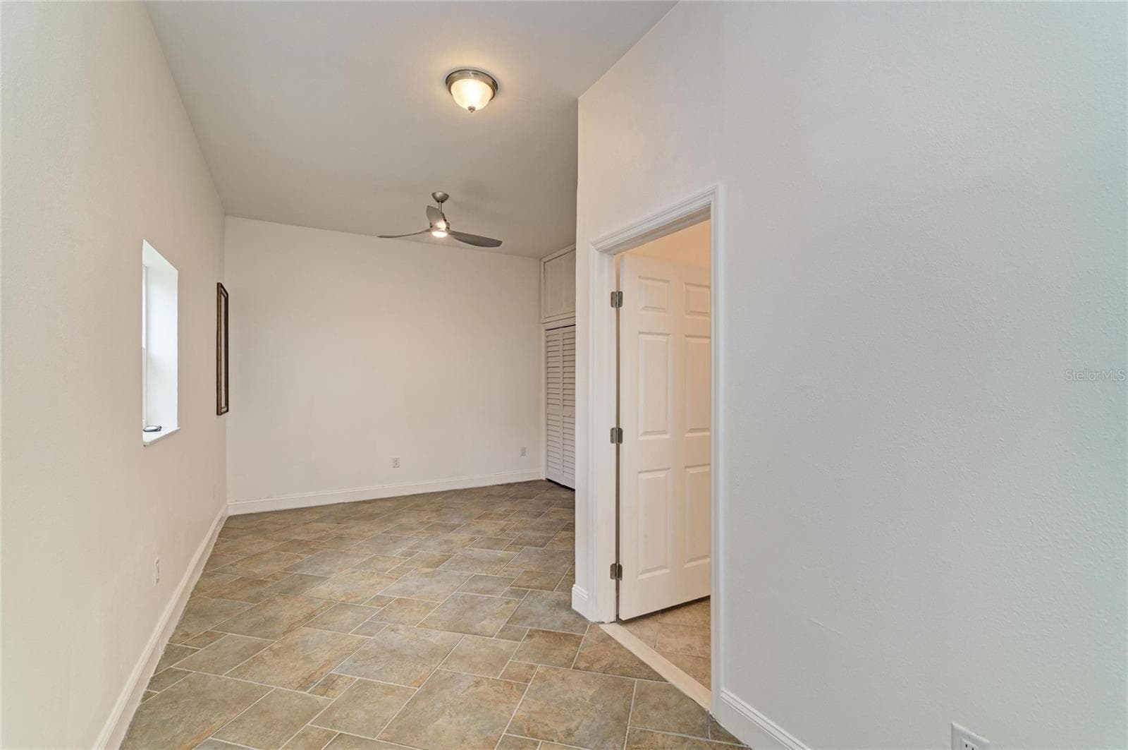 Single Family Residence at 211 BAHIA VISTA DR, ENGLEWOOD, photo 30 of 57