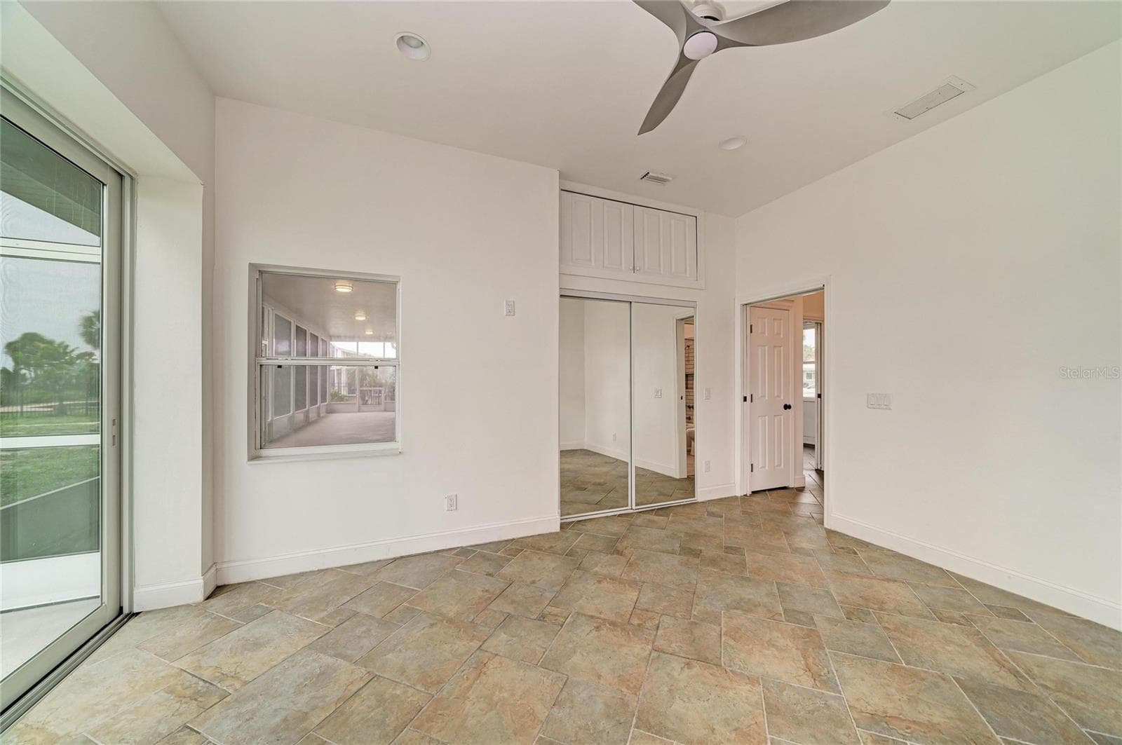 Single Family Residence at 211 BAHIA VISTA DR, ENGLEWOOD, photo 34 of 57