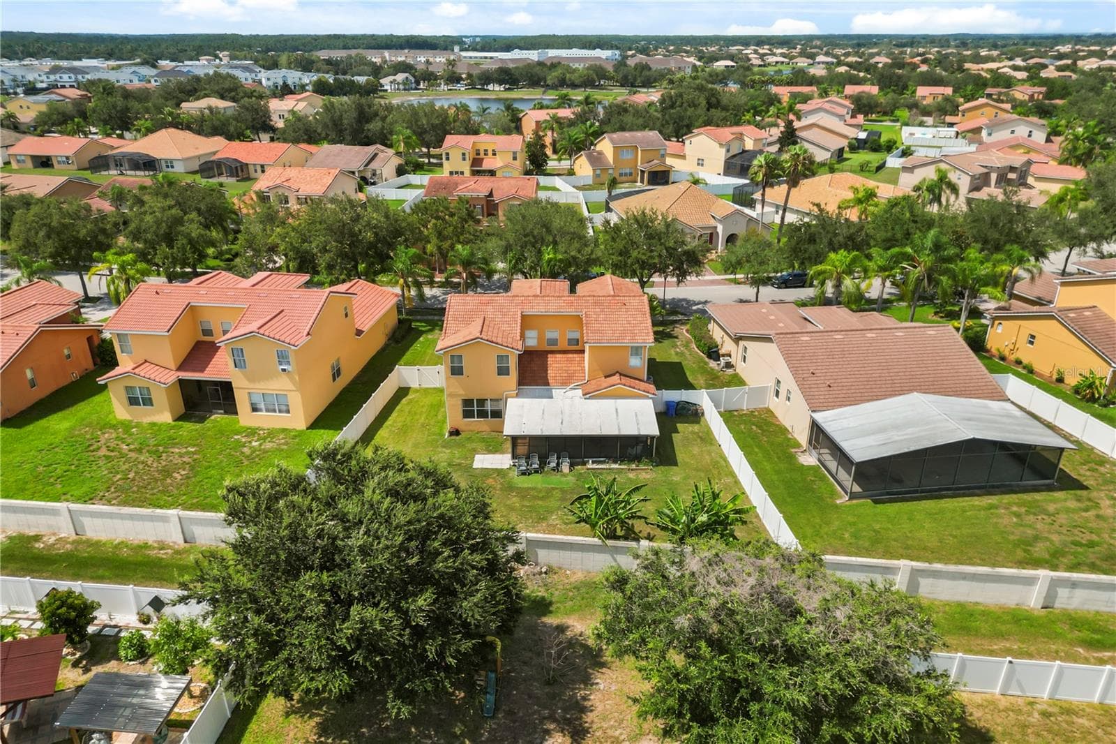 Single Family Residence at 3827 GOLDEN KNOT DR, KISSIMMEE, photo 9 of 80