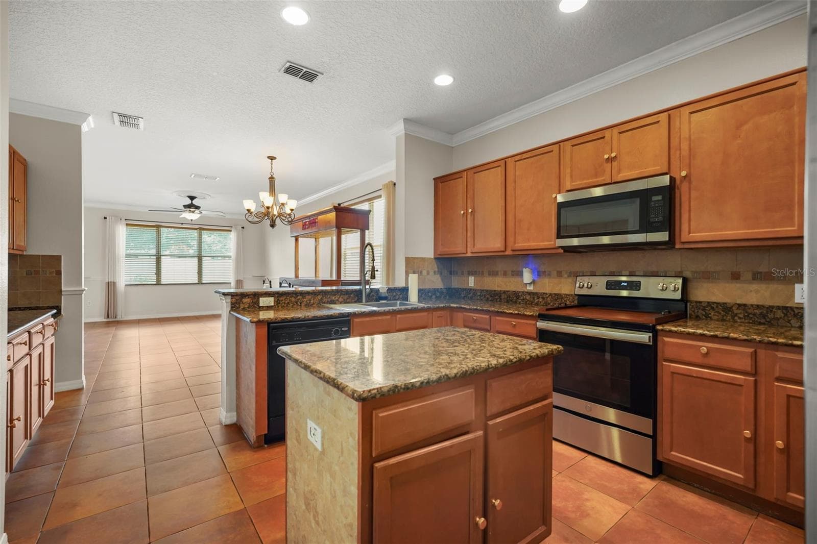 Single Family Residence at 3827 GOLDEN KNOT DR, KISSIMMEE, photo 25 of 80