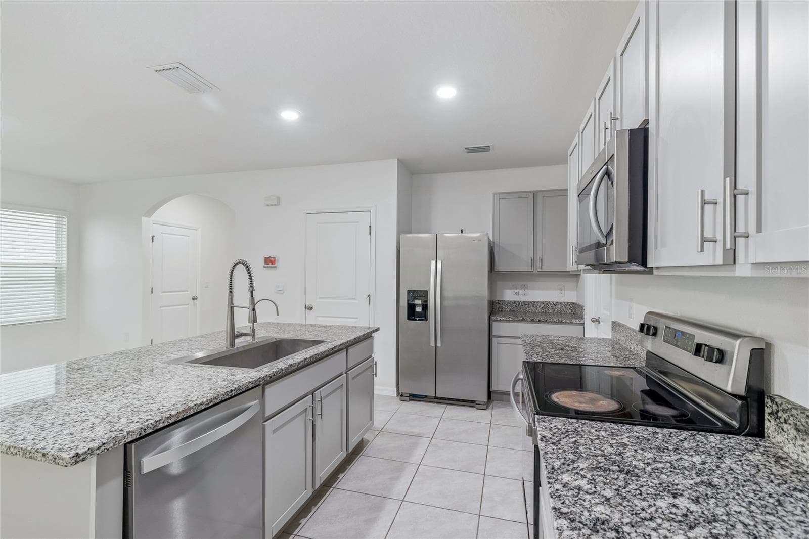 Single Family Residence at 15990 TUSCANY HILLSIDE RD, ODESSA, photo 23 of 76