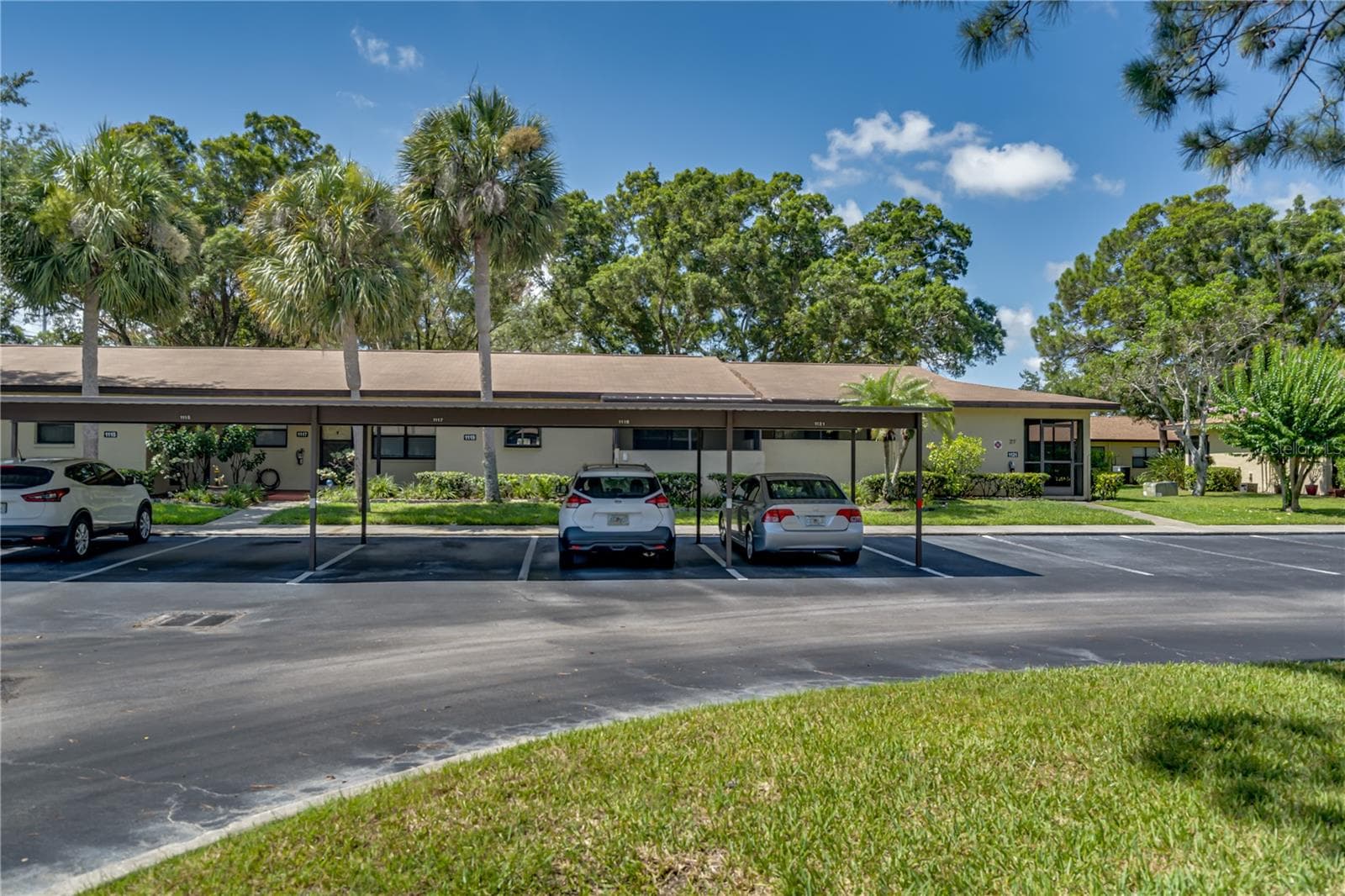 Exterior Front with plenty of guest parking - 1119 9TH CIR SE #1119, LARGO