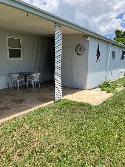 Mobile Home at 3350 COURTNEY DR, HOLIDAY, photo 2 of 25