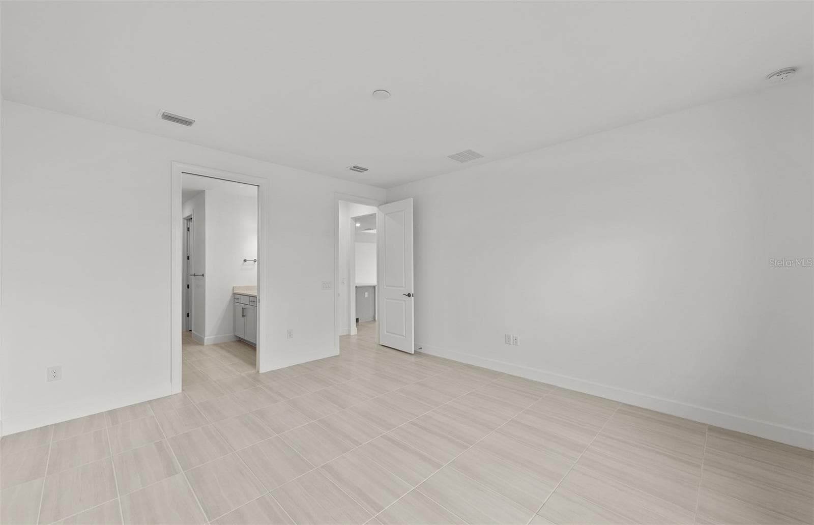 Photos are of similar Mystique floorplan. Homes may vary. - 4415 LAKESIDE GROVE, NORTH PORT