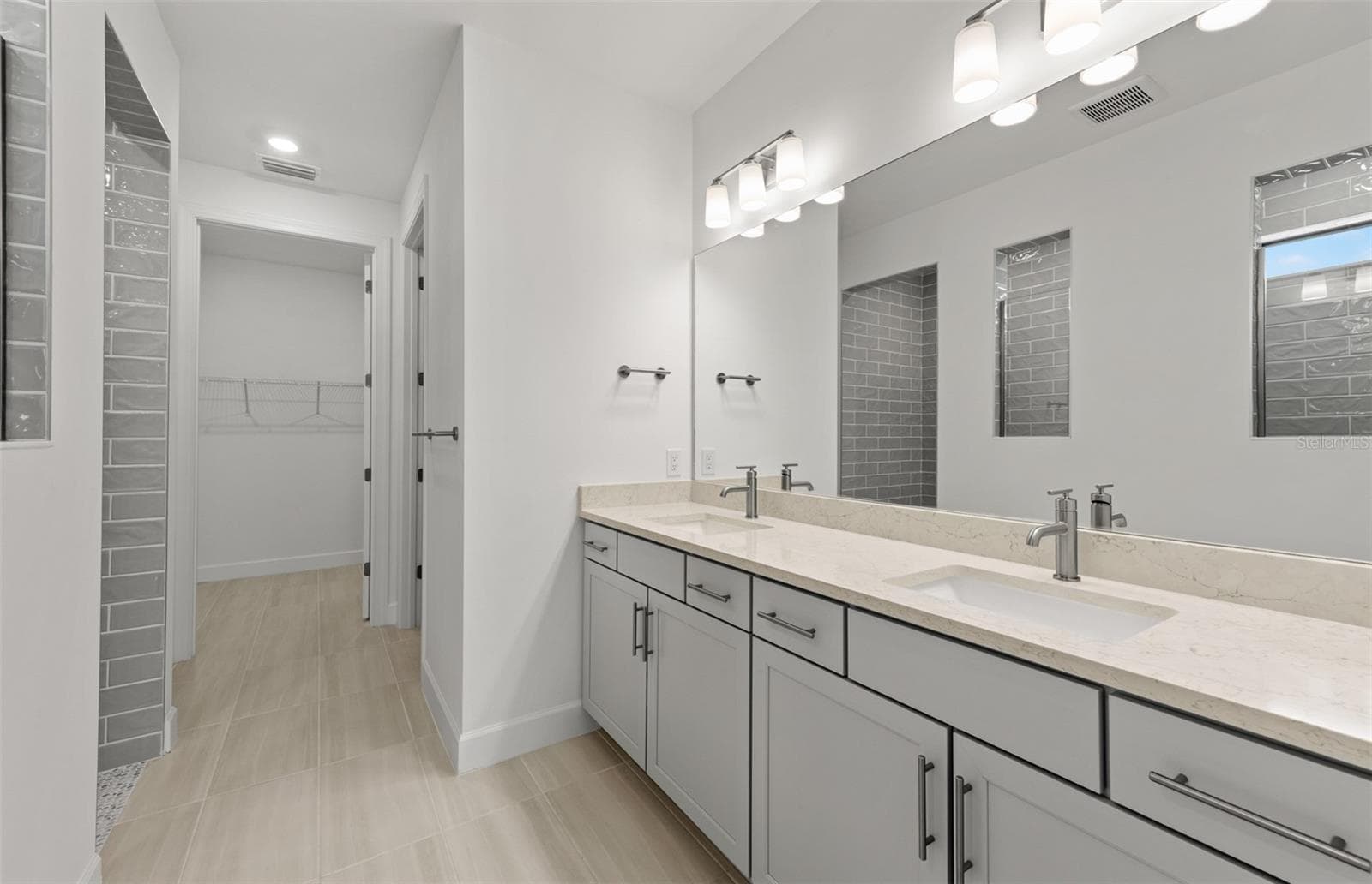Photos are of similar Mystique floorplan. Homes may vary. - 4415 LAKESIDE GROVE, NORTH PORT