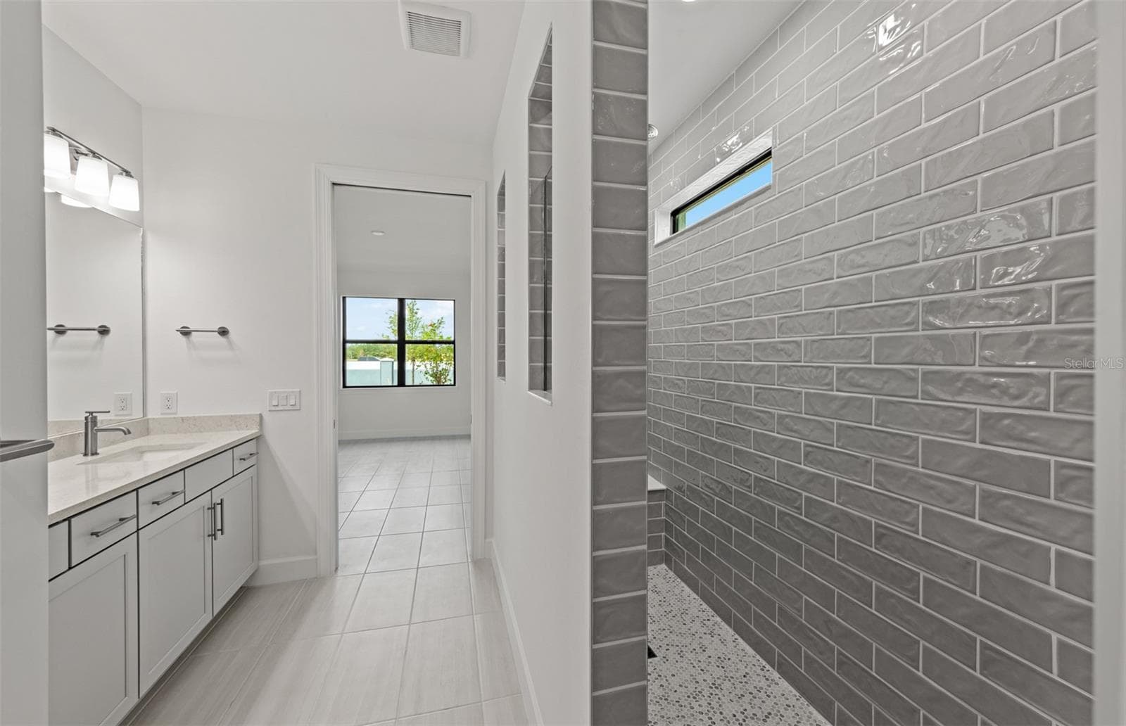 Photos are of similar Mystique floorplan. Homes may vary. - 4415 LAKESIDE GROVE, NORTH PORT