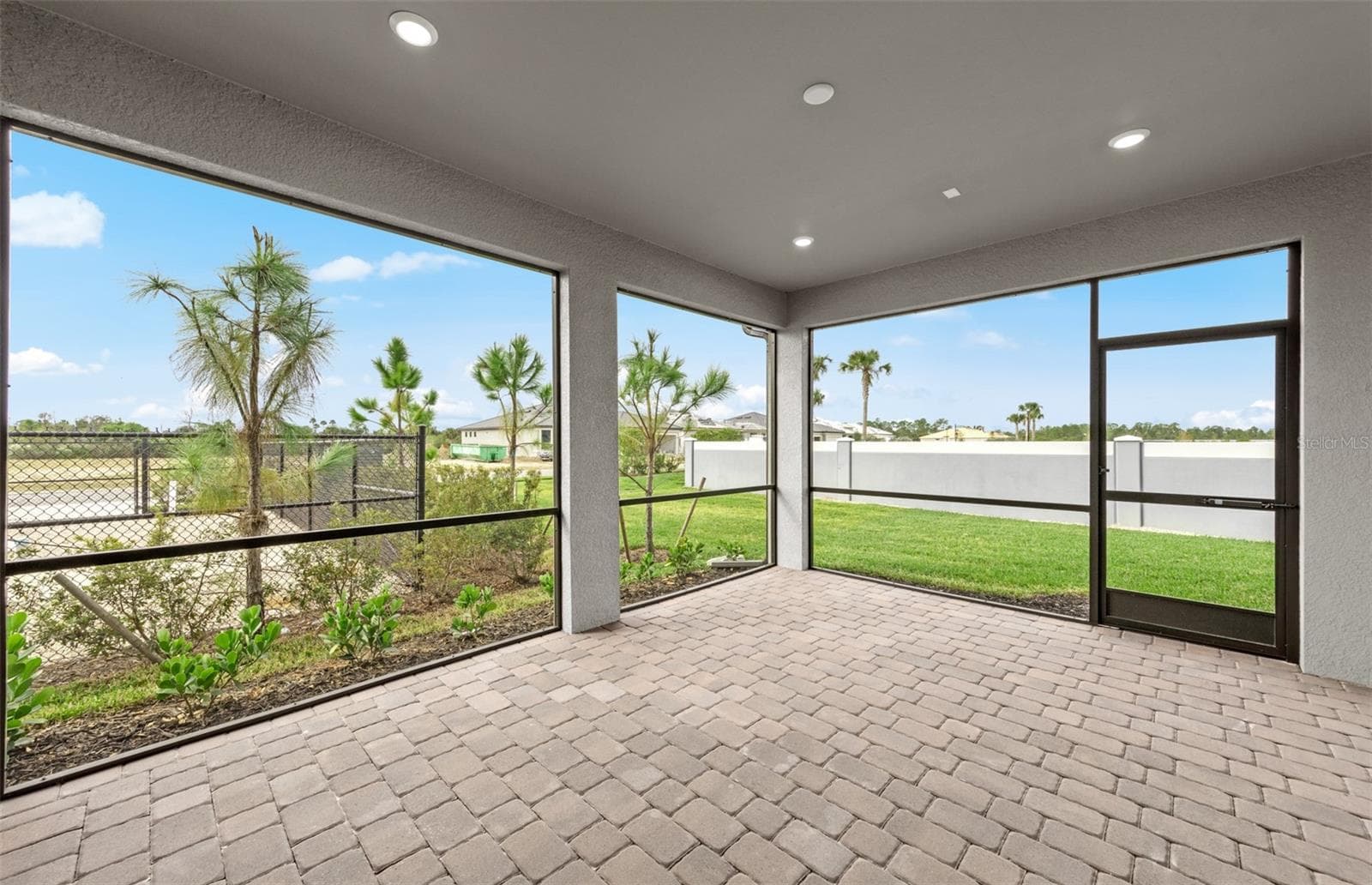 Photos are of similar Mystique floorplan. Homes may vary. - 4415 LAKESIDE GROVE, NORTH PORT