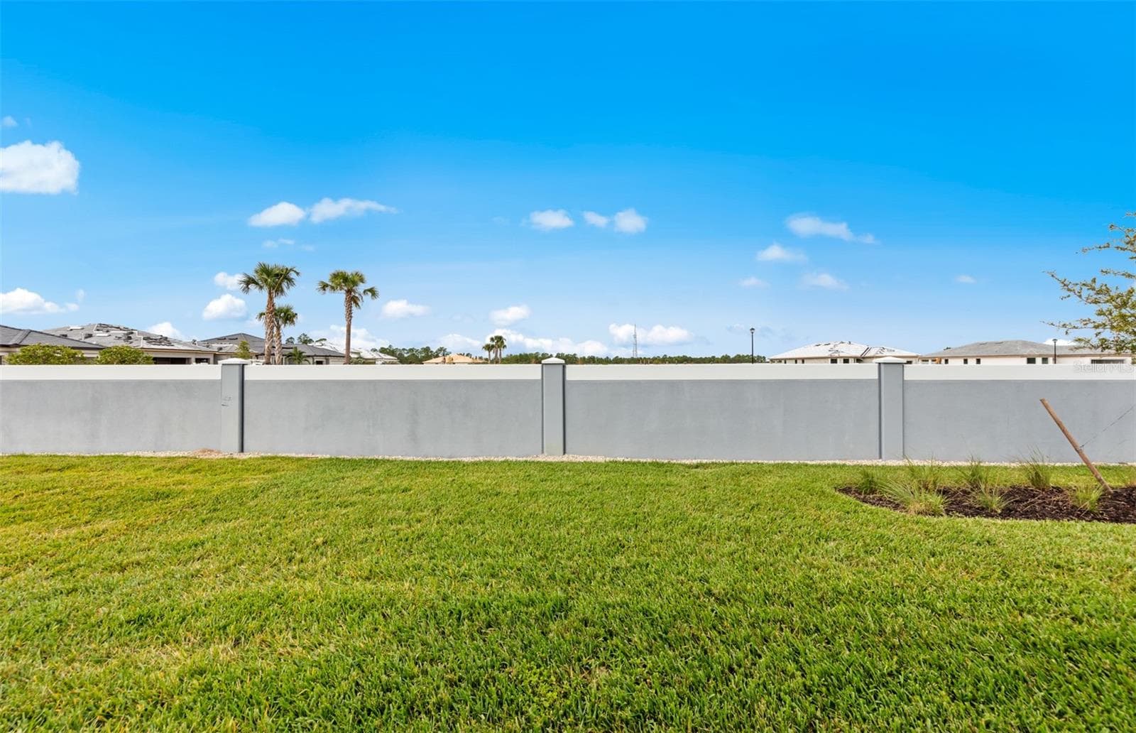 Photos are of similar Mystique floorplan. Homes may vary. - 4415 LAKESIDE GROVE, NORTH PORT