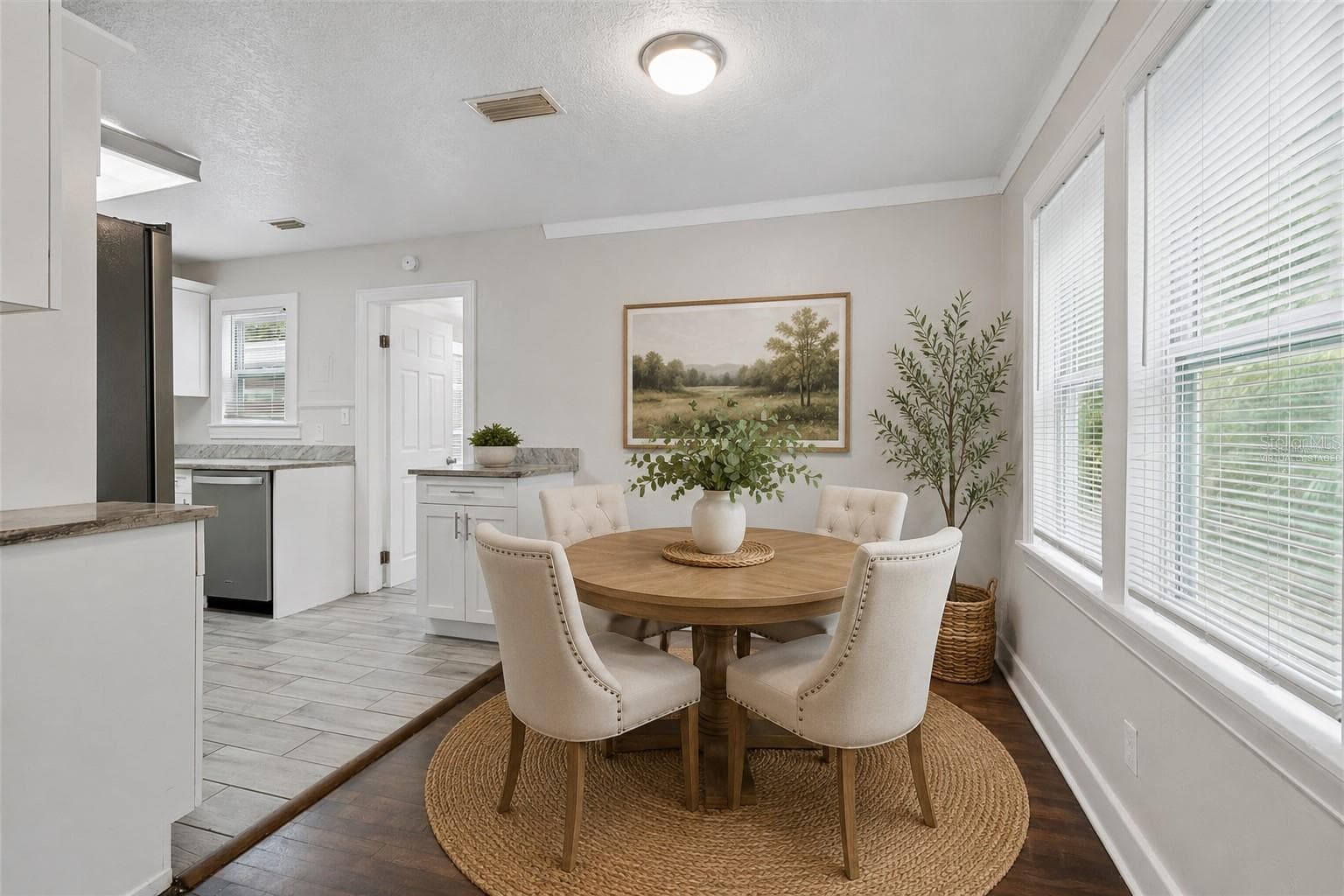 Virtually Staged - 3601 6TH AVE N, ST PETERSBURG