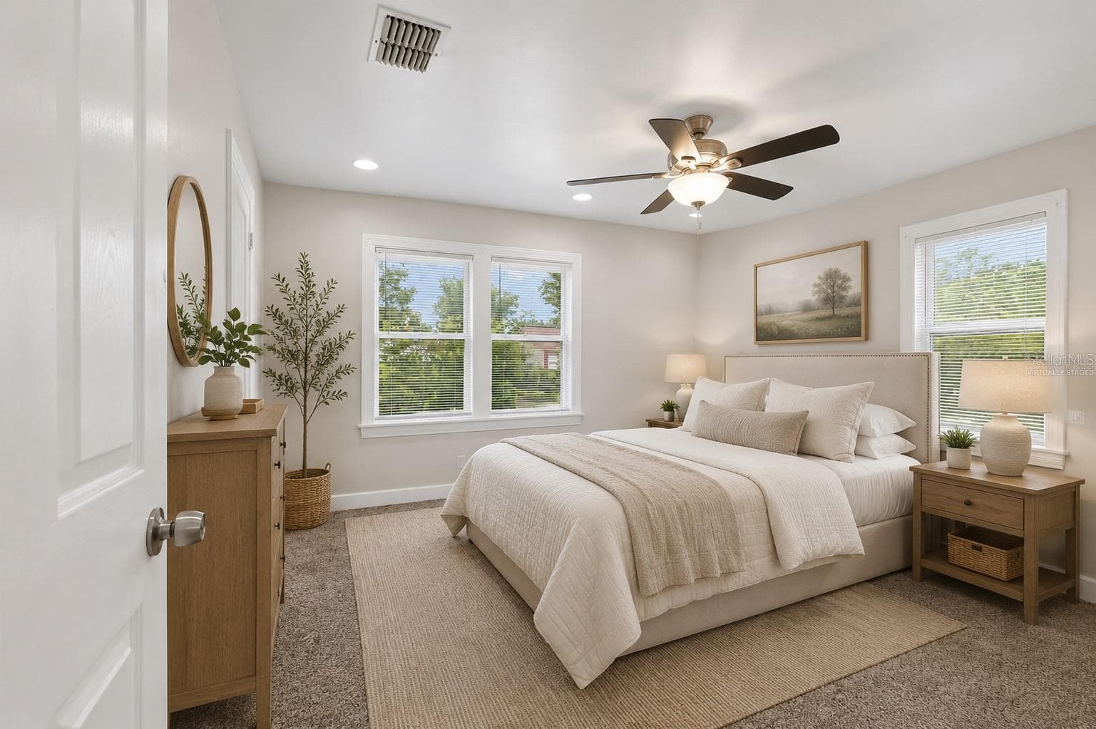 Virtually Staged - 3601 6TH AVE N, ST PETERSBURG