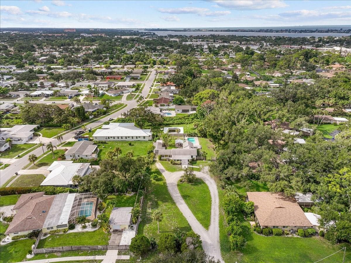 Single Family Residence at 2404 BISPHAM RD, SARASOTA, photo 2 of 54