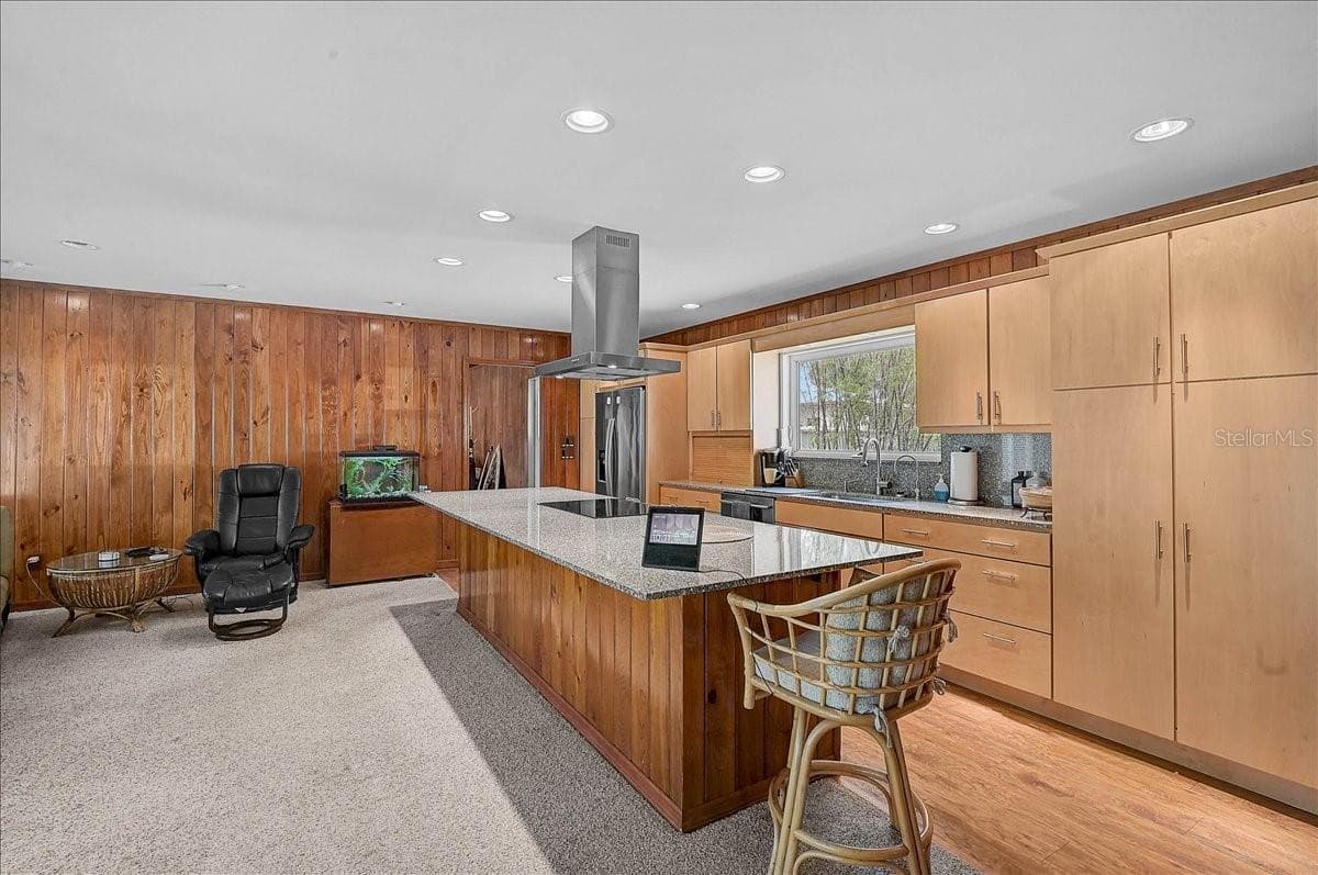 Single Family Residence at 2404 BISPHAM RD, SARASOTA, photo 13 of 54