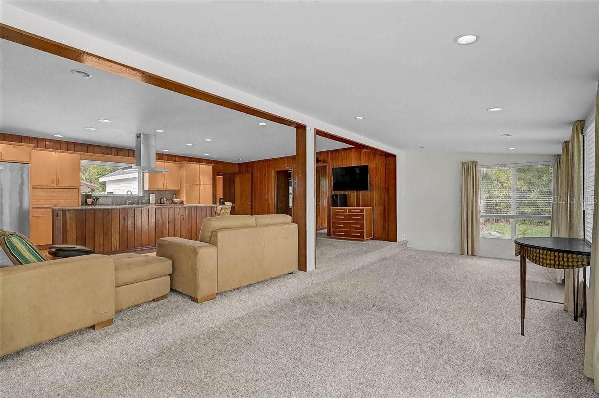 Single Family Residence at 2404 BISPHAM RD, SARASOTA, photo 19 of 54