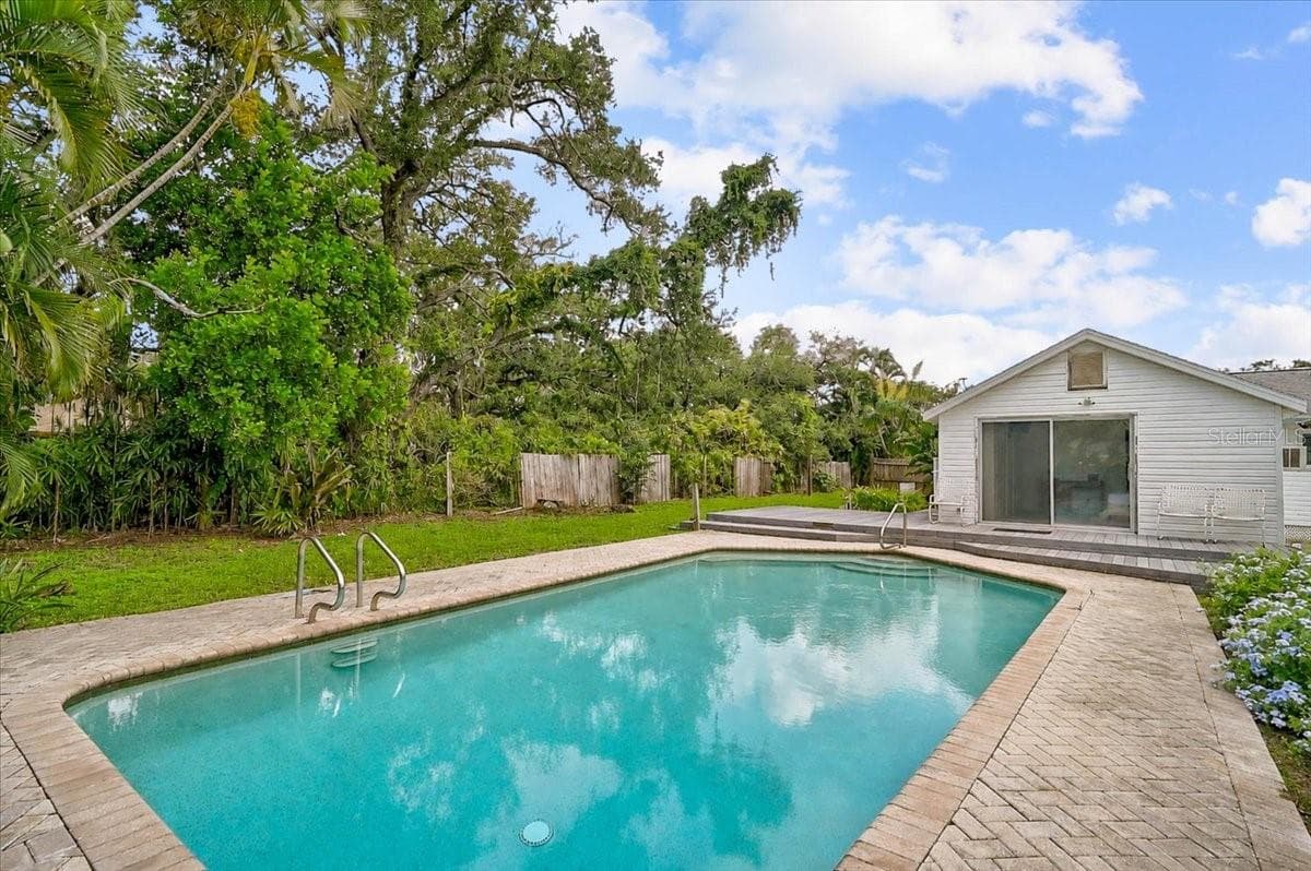 Single Family Residence at 2404 BISPHAM RD, SARASOTA, photo 36 of 54