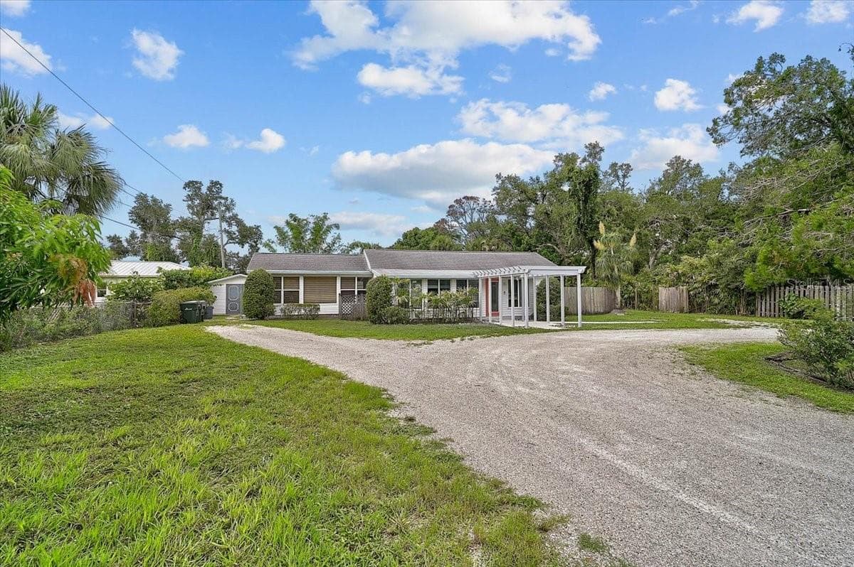 Single Family Residence at 2404 BISPHAM RD, SARASOTA, photo 52 of 54