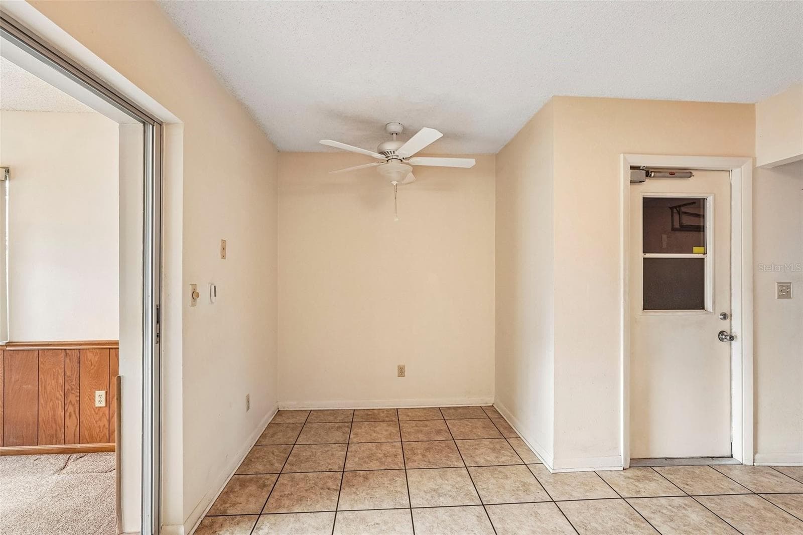 Condominium at 1329 NEW BEDFORD DR, SUN CITY CENTER, photo 11 of 45