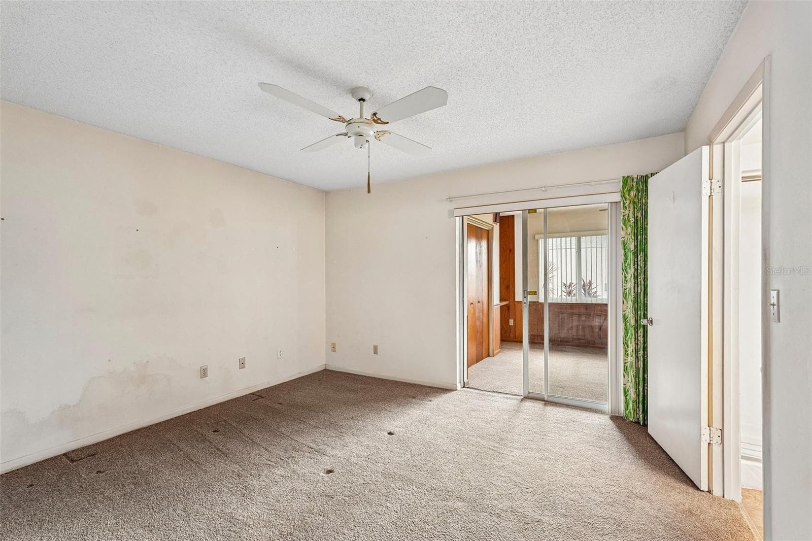 Condominium at 1329 NEW BEDFORD DR, SUN CITY CENTER, photo 13 of 45