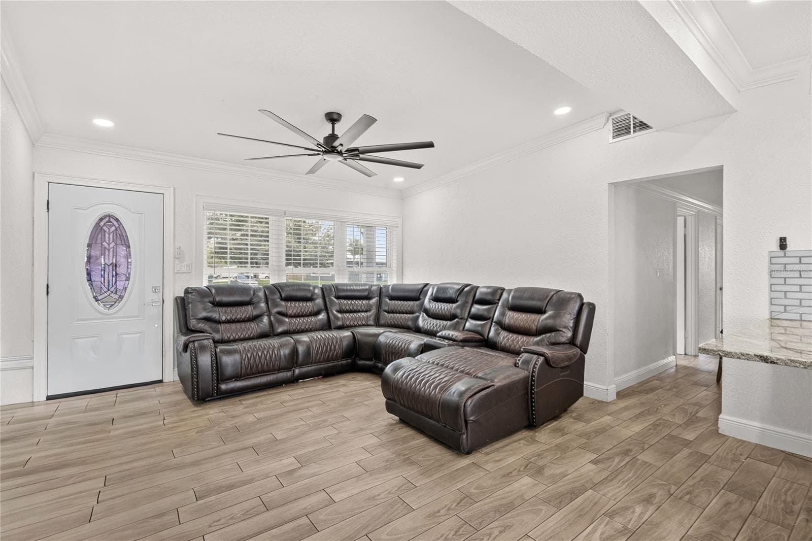 Single Family Residence at 815 W HIGHLAND DR, COCOA, photo 11 of 24