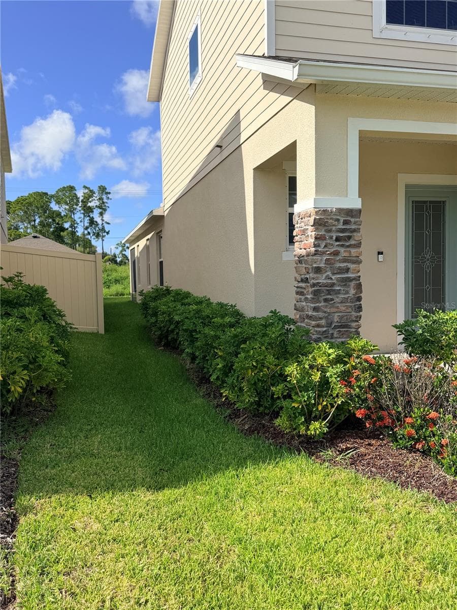 Single Family Residence at GARDENS/WATERSTONE PH 1, PALM BAY, photo 43 of 55