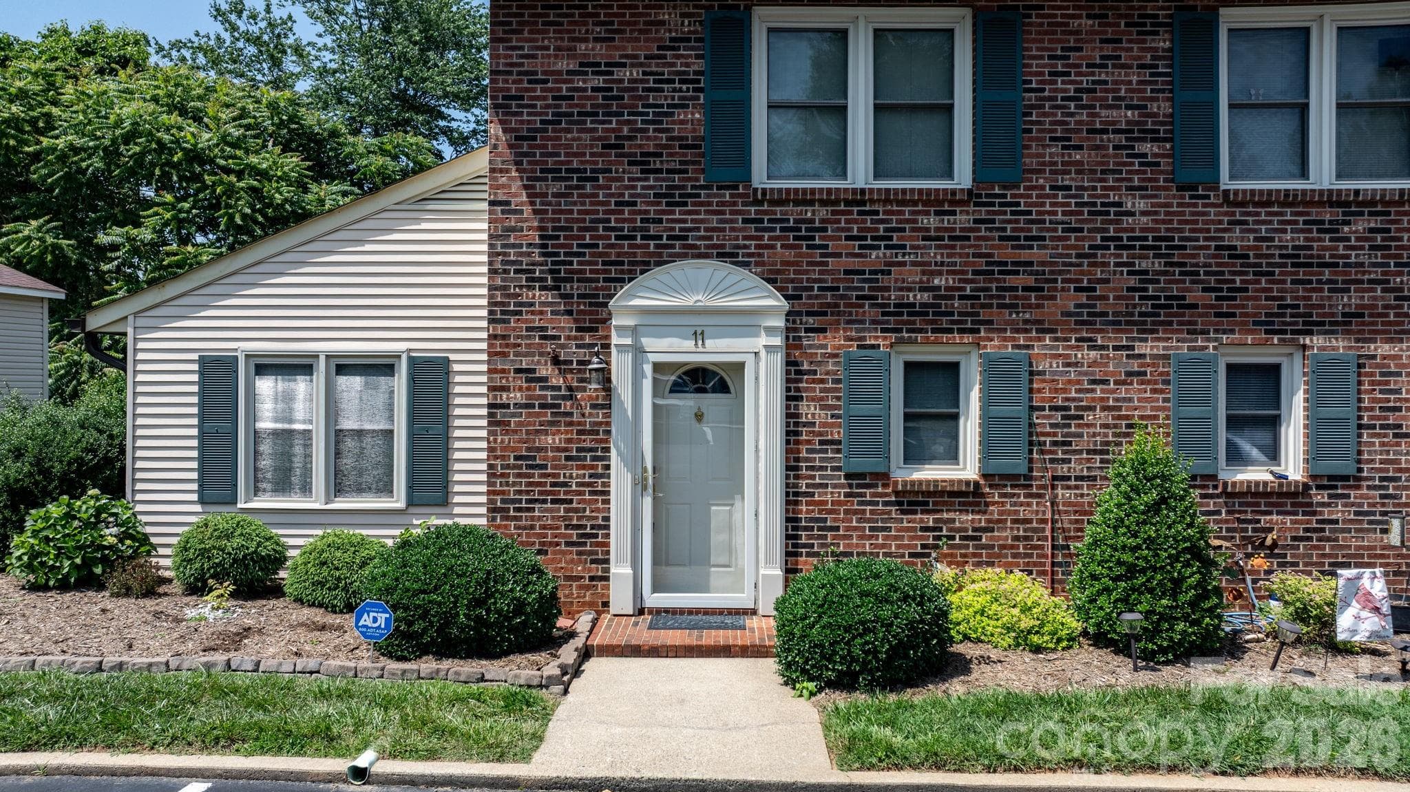 1330 5th Street NE