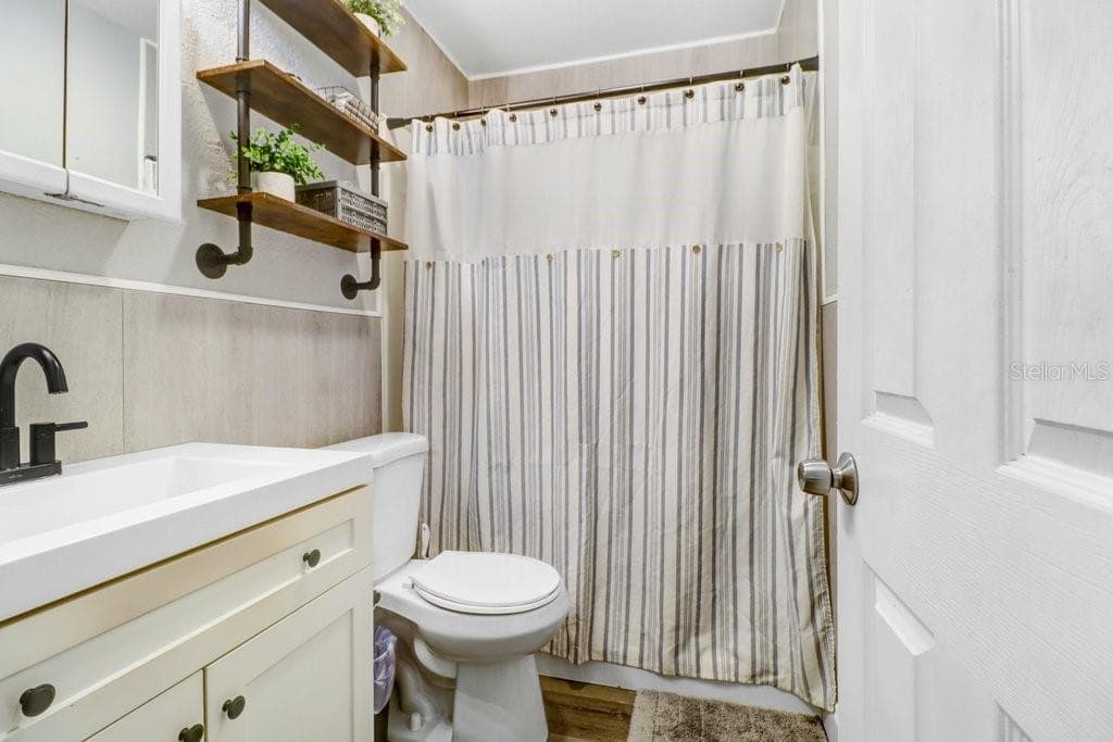 Single Family Residence at 11110 HACKNEY DR, RIVERVIEW, photo 22 of 37