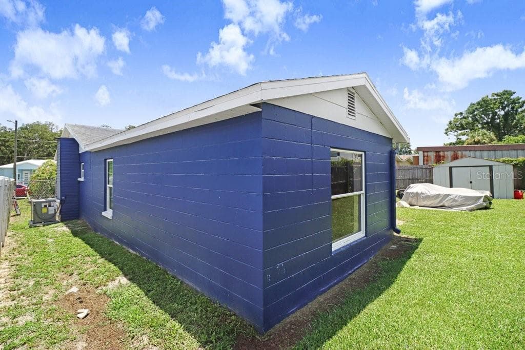 Single Family Residence at 11110 HACKNEY DR, RIVERVIEW, photo 26 of 37