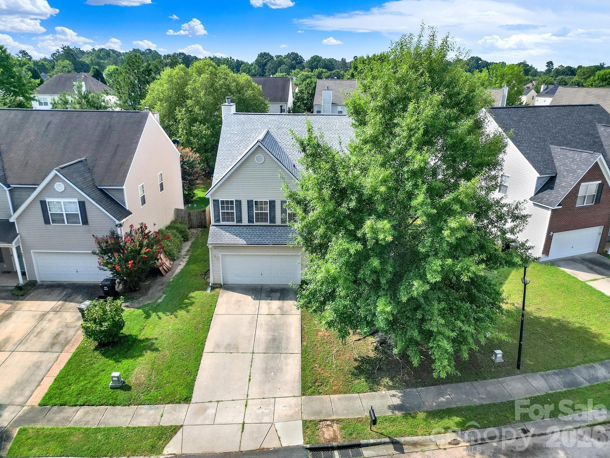 Single Family Residence at 898 Coach House Court, Rock Hill, photo 44 of 46