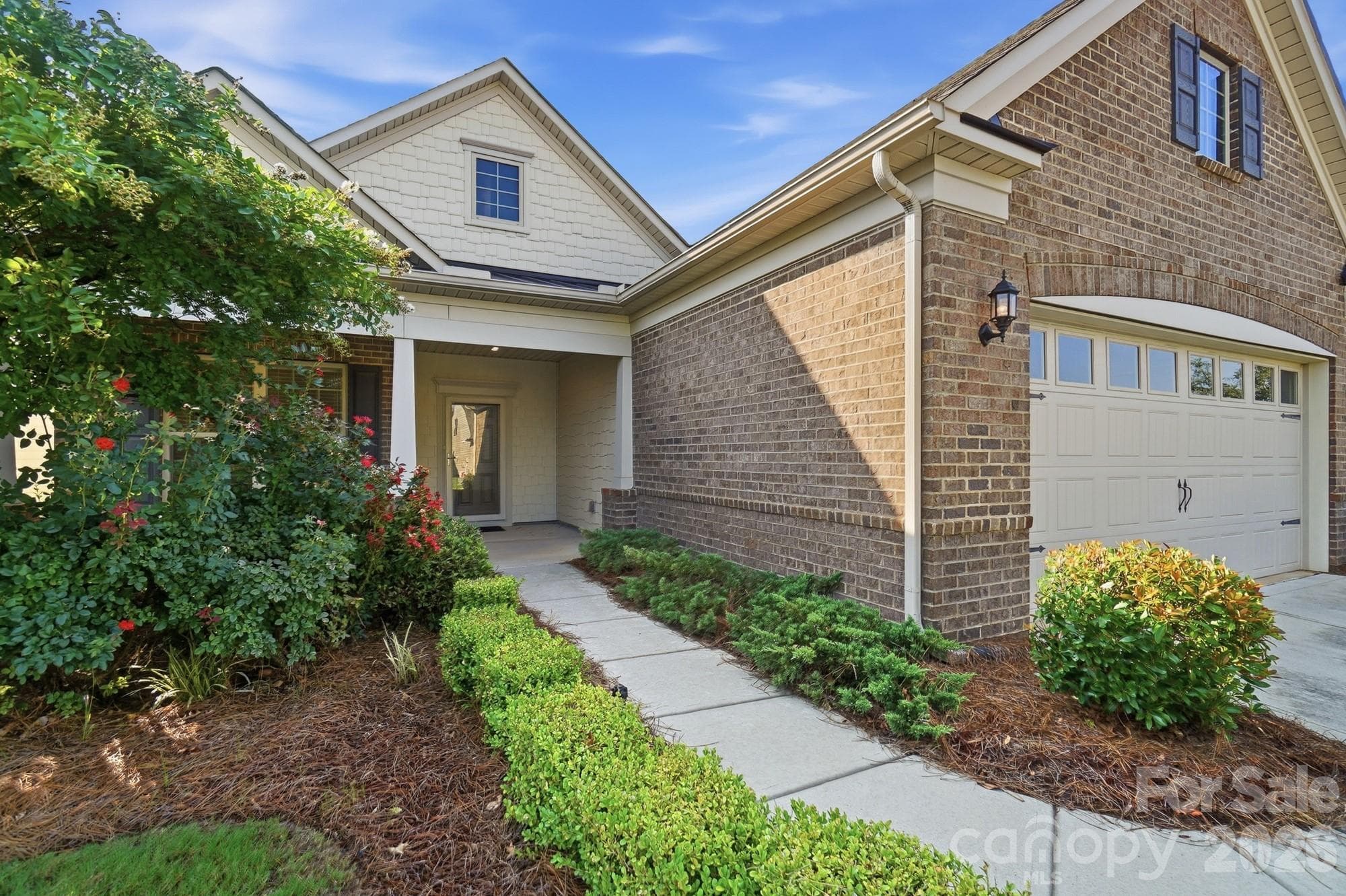 Single Family Residence at 1620 Red Leaf Drive, Fort Mill, photo 40 of 42
