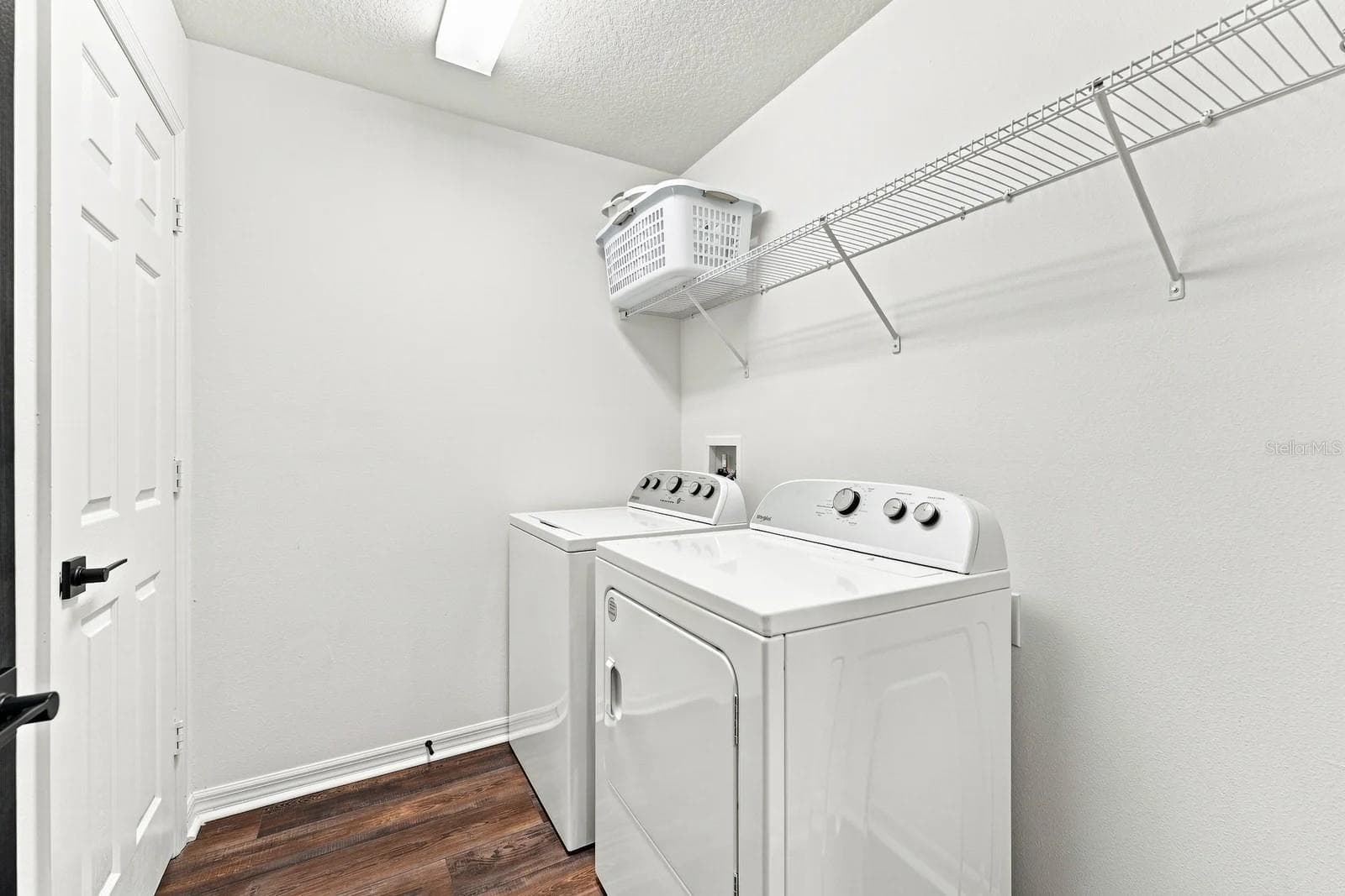 Laundry Room - 455 OVERPOOL AVE, DAVENPORT