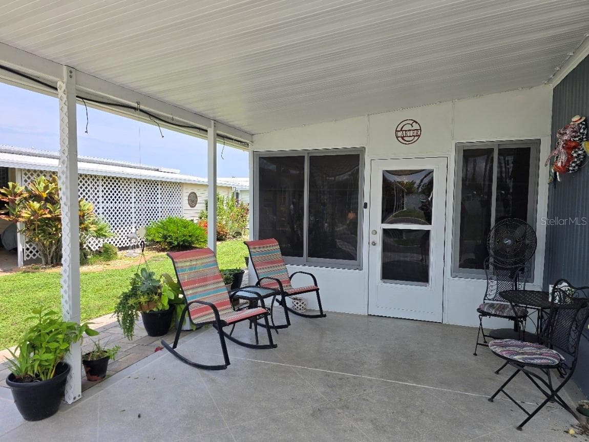 Manufactured Home at 5316 53RD AVE E #L11, BRADENTON, photo 13 of 46