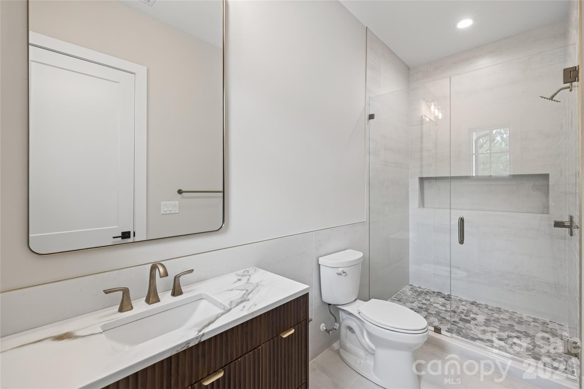 Single Family Residence at 303 River Birch Lane, Weddington, photo 16 of 33
