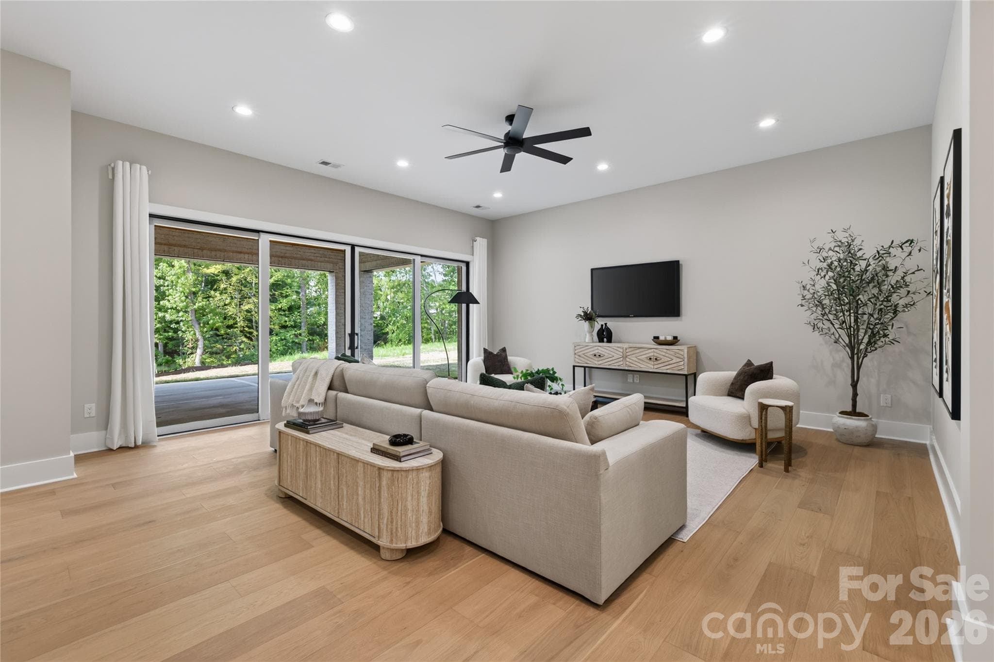 Single Family Residence at 303 River Birch Lane, Weddington, photo 19 of 33