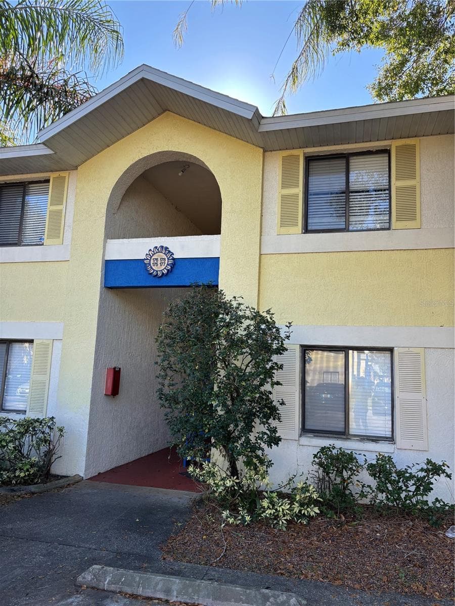 Condominium at 90 HIDDEN LAKE DR #178, SANFORD, photo 3 of 20