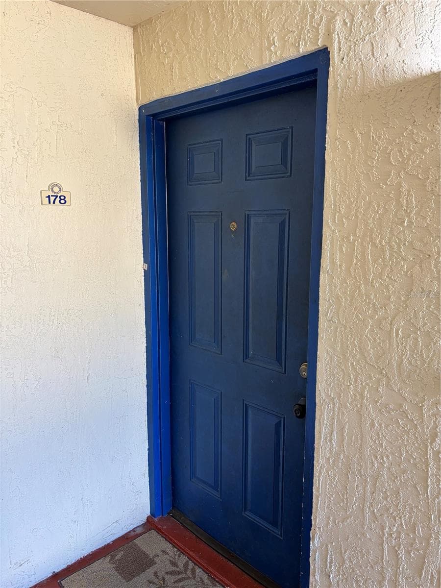 Condominium at 90 HIDDEN LAKE DR #178, SANFORD, photo 4 of 20
