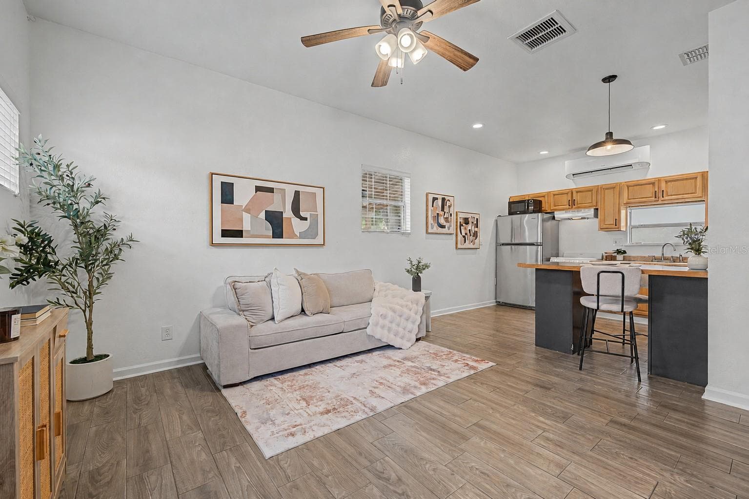 Single Family Residence at 3913 N LYNN AVE, TAMPA, photo 20 of 33