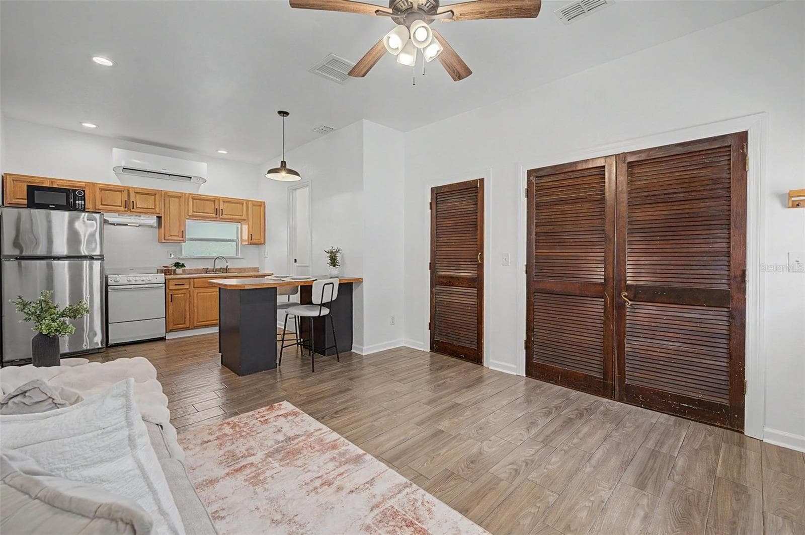 Single Family Residence at 3913 N LYNN AVE, TAMPA, photo 21 of 33
