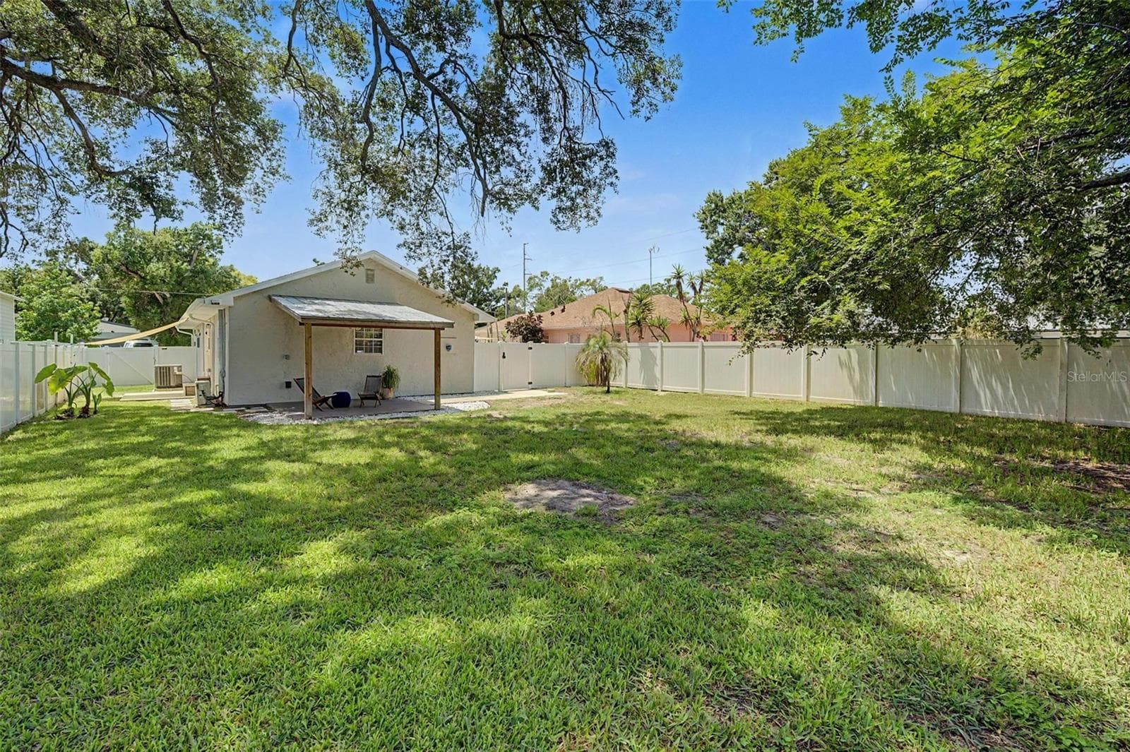 Single Family Residence at 3913 N LYNN AVE, TAMPA, photo 32 of 33