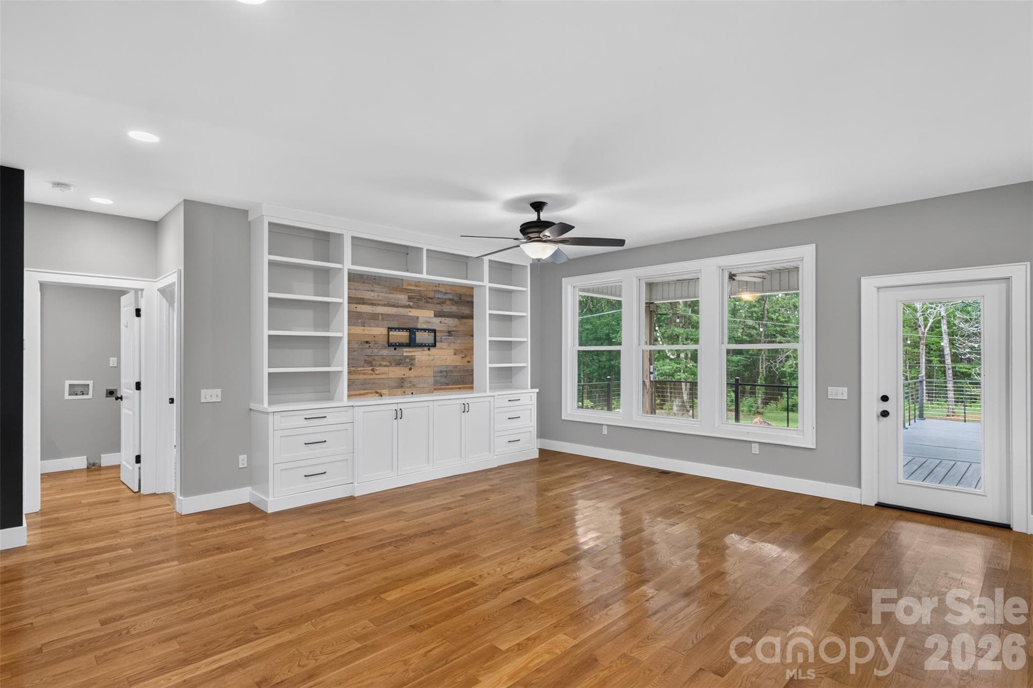 Single Family Residence at 4545 Old Church Road, Lancaster, photo 7 of 48
