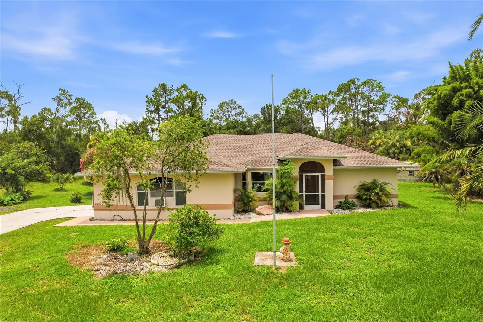 Single Family Residence at 2209 TROPICAIRE BLVD, NORTH PORT, photo 3 of 69