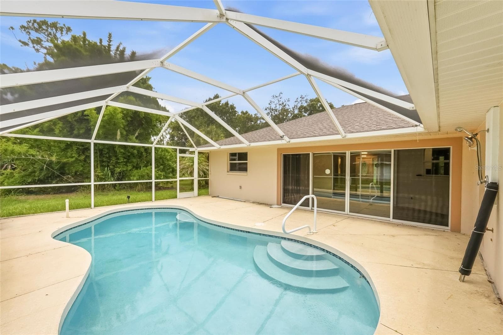 Single Family Residence at 2209 TROPICAIRE BLVD, NORTH PORT, photo 38 of 69