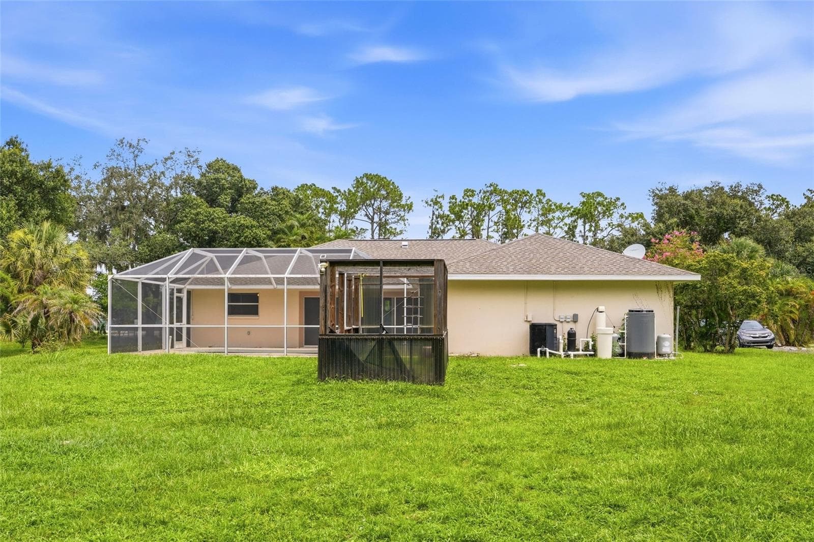 Single Family Residence at 2209 TROPICAIRE BLVD, NORTH PORT, photo 44 of 69