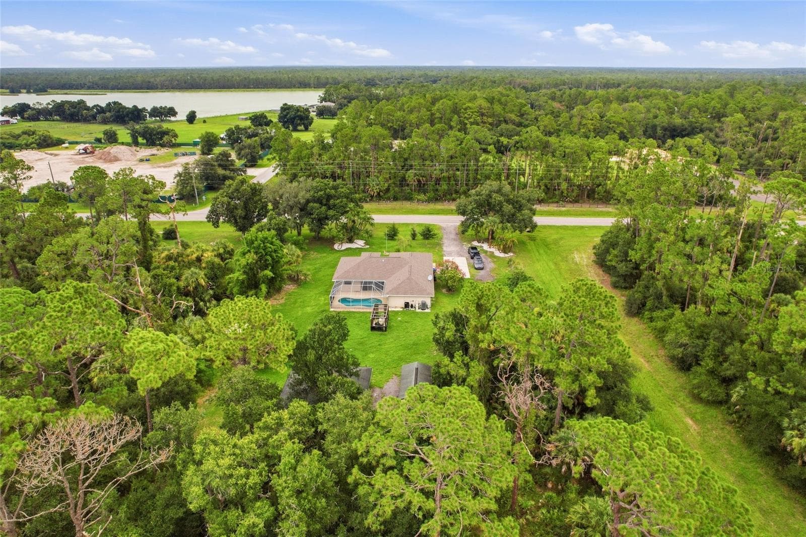 Single Family Residence at 2209 TROPICAIRE BLVD, NORTH PORT, photo 47 of 69