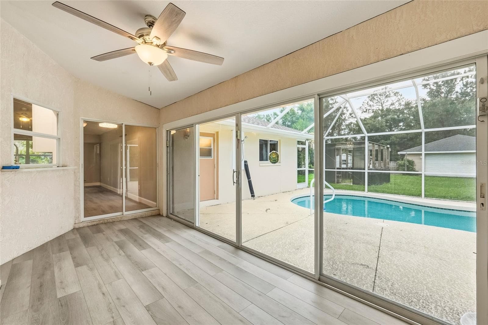 Single Family Residence at 2209 TROPICAIRE BLVD, NORTH PORT, photo 34 of 69