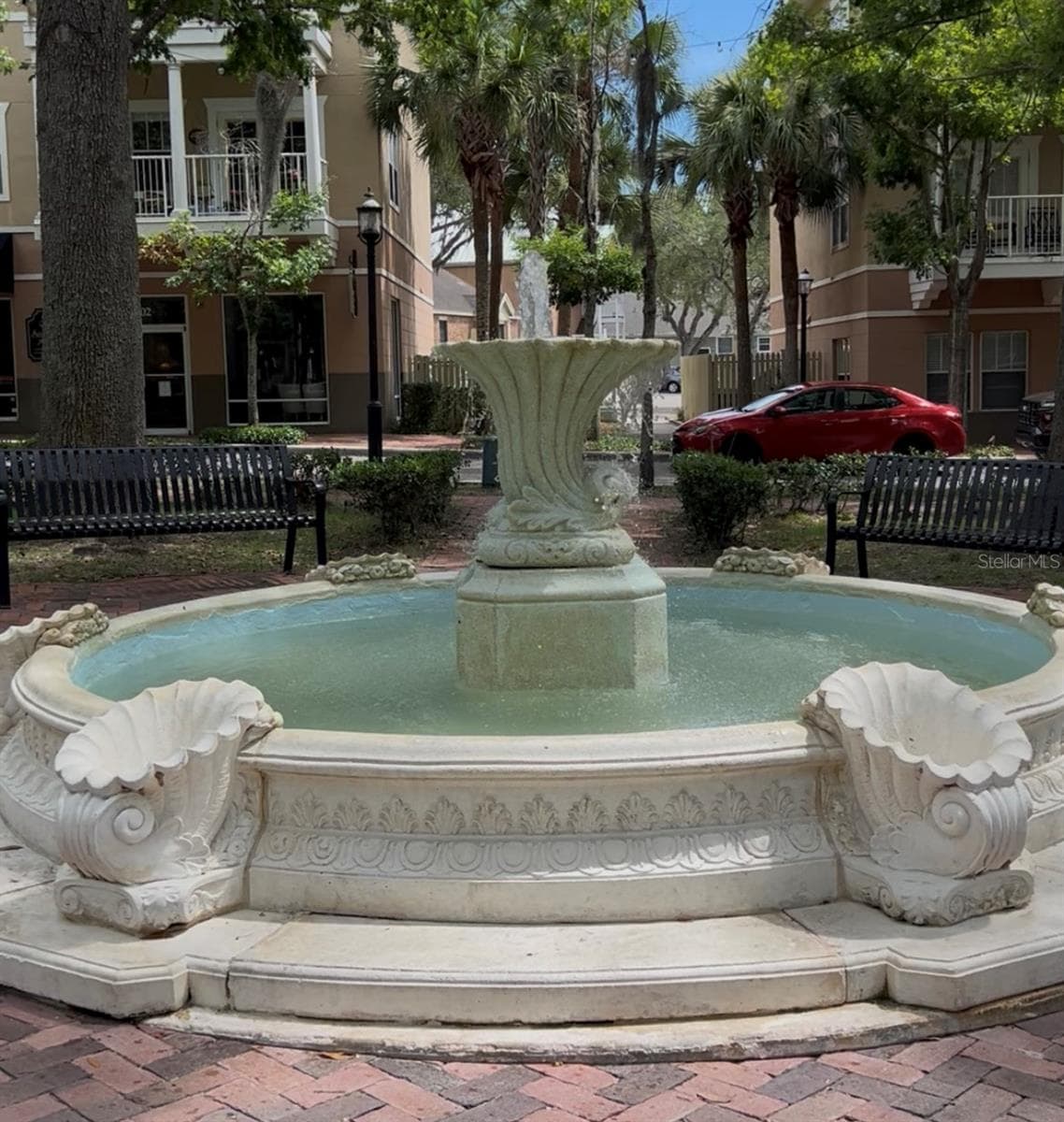 fountain - 9124 SW 51ST RD #302, GAINESVILLE