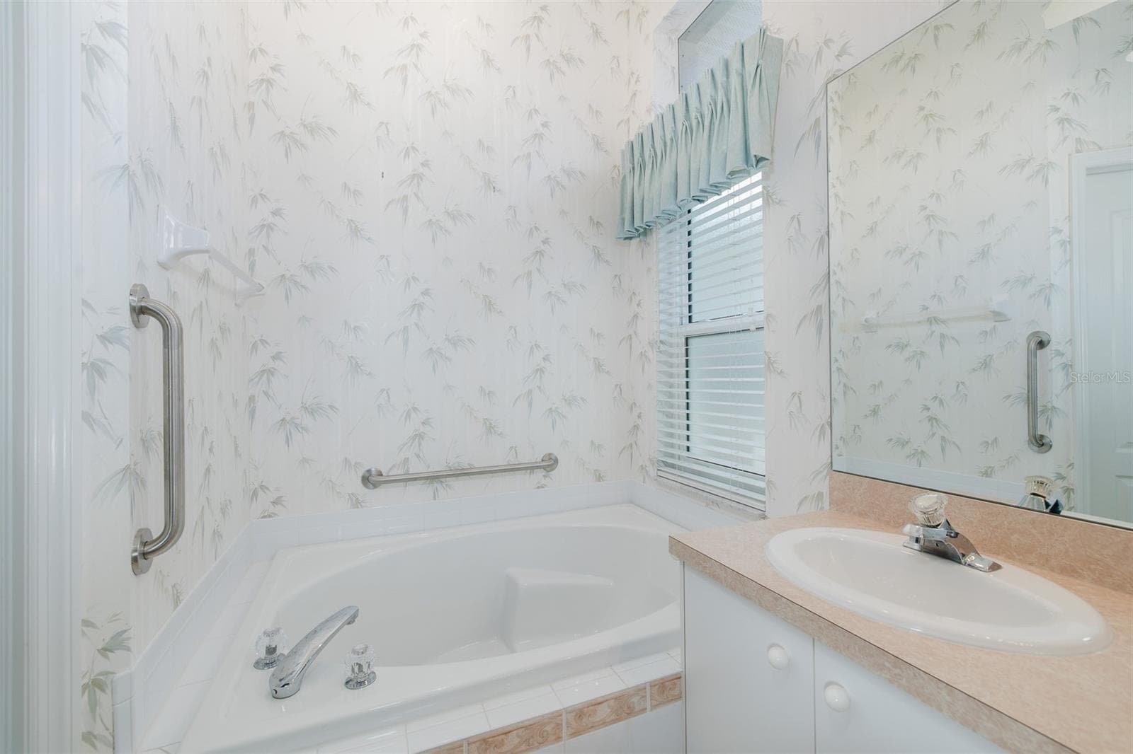 Single Family Residence at 1239 STADLER DR, NEW PORT RICHEY, photo 33 of 56